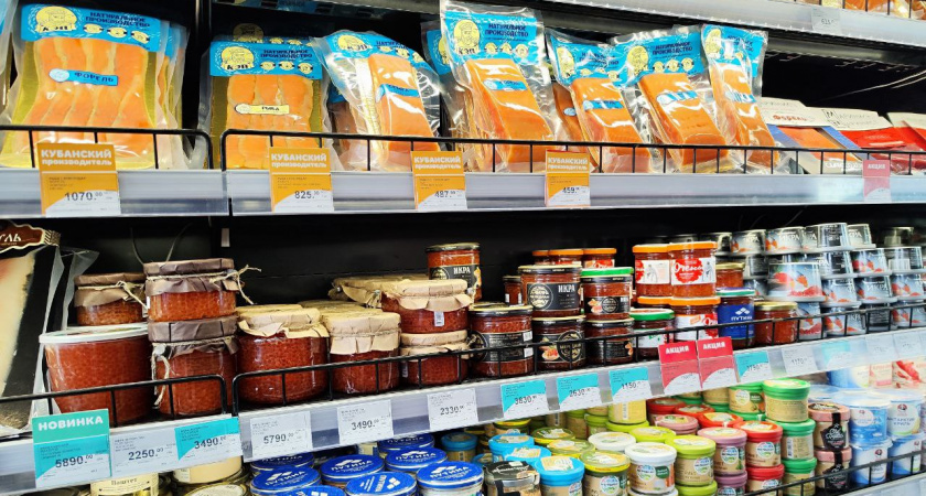 Рассказываю про "хитрый трюк" производителей красной икры: всего одна фраза на упаковке — а содержимое разное