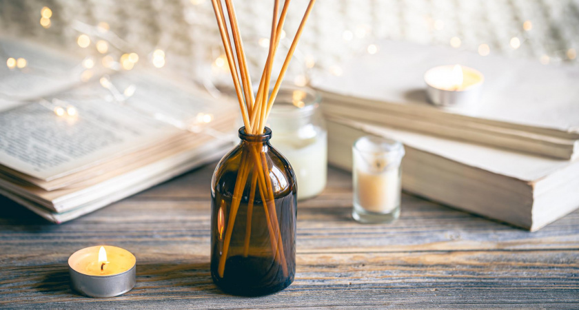 Аромат как в райском саду: попробуйте вместо освежителя и диффузора – просто 7 капель в воду