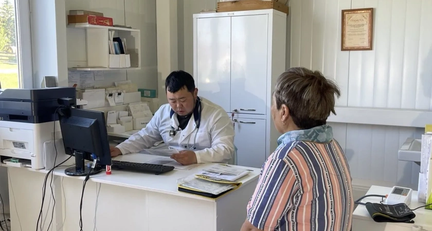Более ста медиков пришли работать в сёла Иркутской области