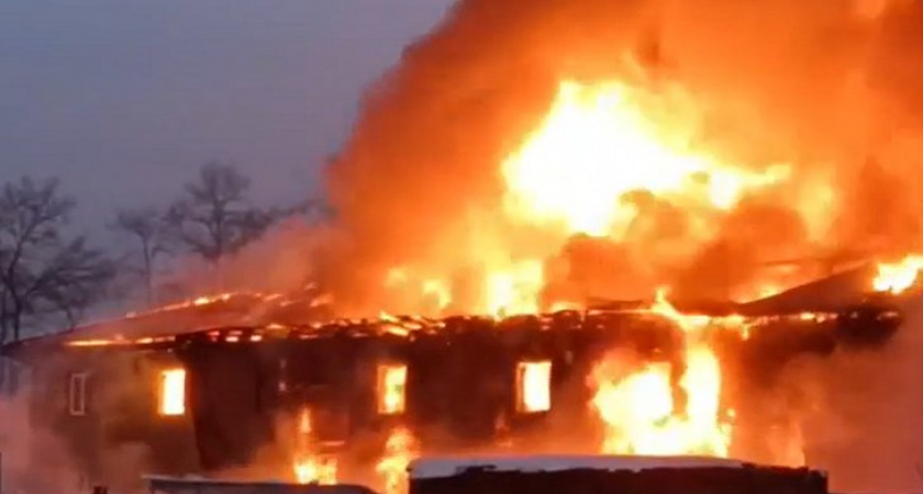 В Иркутской области вспыхнула частная гостиница