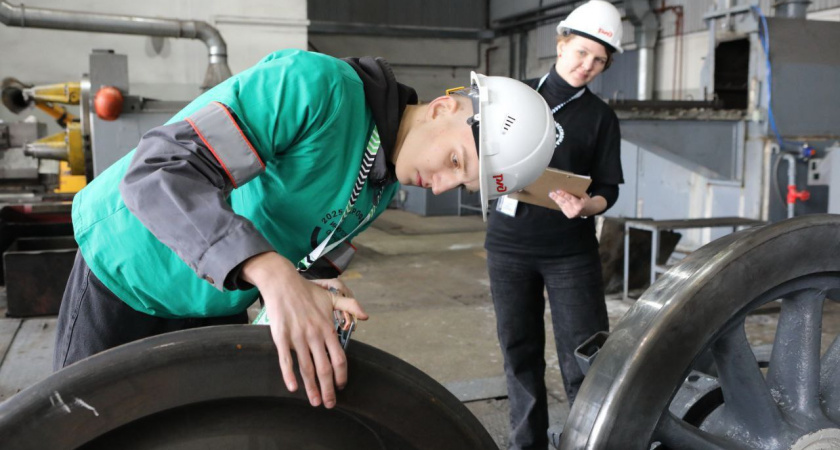 В Иркутской области принимают заявки на губернаторские премии для лучших молодых специалистов