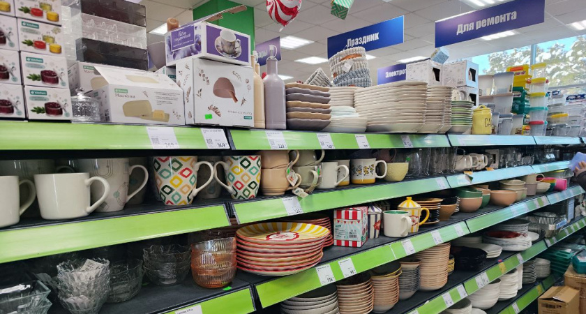 Лучшие полезные находки до 500 рублей из "Фикс Прайс": от подсветки для пылесоса до "музыкального леденца" — честный обзор