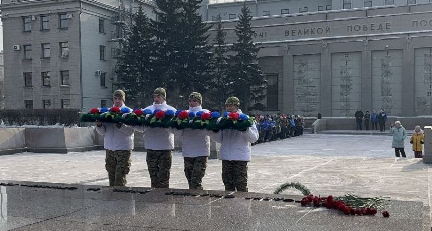 Школы и колледжи Иркутской области чтят память о блокадном Ленинграде