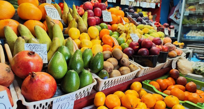 Не груша, не банан и в 2 раза полезнее апельсина: назван самый полезный фрукт на зиму