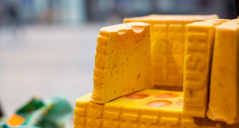 Торговую точку в Иркутске оштрафовали за запрещенную молочную продукцию из Европы