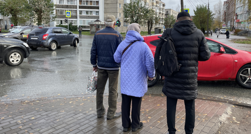 Почему не стоит помогать взрослым детям: мудрые слова психиатра Фредерика Перлза, которые должен запомнить каждый родитель