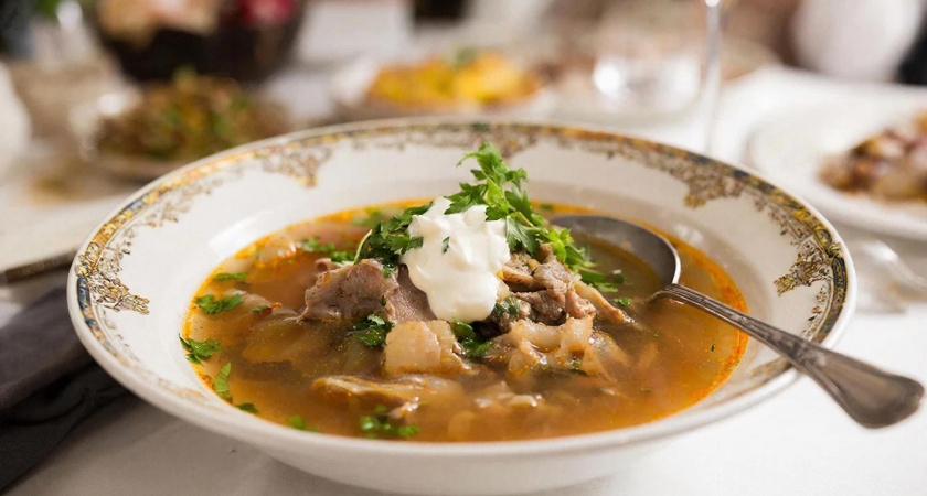 Что кладем в щи первым - картофель или капусту: запомните это важное правило