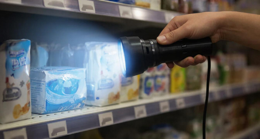 Беру фонарик и иду в магазин: вот как нахожу настоящее сливочное масло - трюк, известный науке