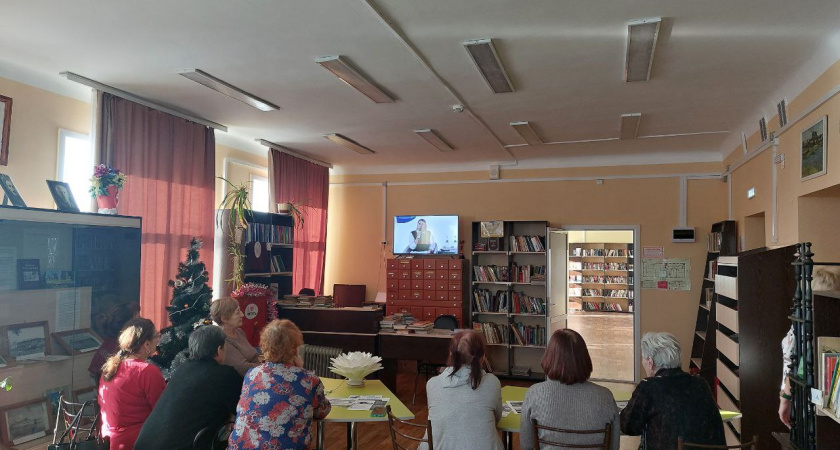 Соцзащита Усольского района организовала выездные занятия для пожилых сельчан