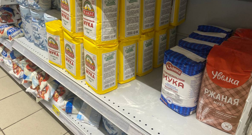 Беру муку на Масленицу в «Светофоре» за копейки: проверила на 3 видах выпечки — и что из этого вышло 