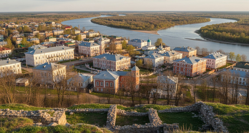 Прекрасный городок в России, где время остановилось 150 лет тому назад — здесь искал вдохновение Шишкин и жила Цветаева