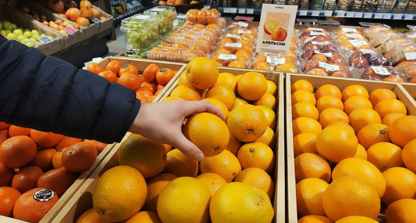 В "Пятерочке" появились апельсины Навелин с "пупочком": почему их так ценят? Находка бразильских монахов, озадачившая ученых