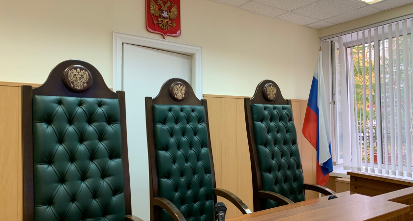 В Иркутской области суд обязал хозяина собаки выплатить 100 тысяч рублей за укус ребенка