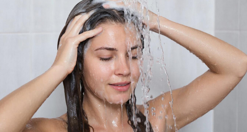 Зимний лайфхак для волос, который работает: добавляю в шампунь соду и забыла о нулевом объеме, даже после шапки