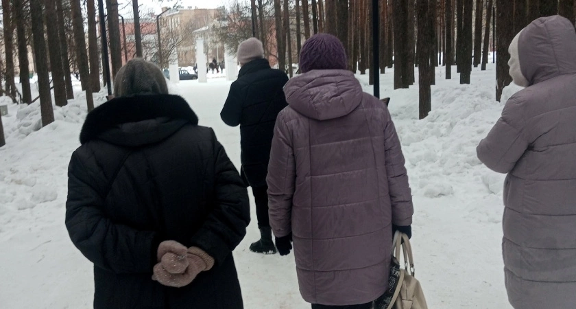 Тем, кто устал от неблагодарности детей и внуков, стоит запомнить одну мудрость — будут умолять о прощении сразу, в ту же минуту