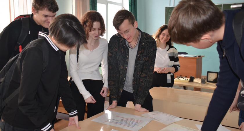 Первокурсники филиала ИРНИТУП в Усолье-Сибирском прошли квест-игру «Посвящение в студенты