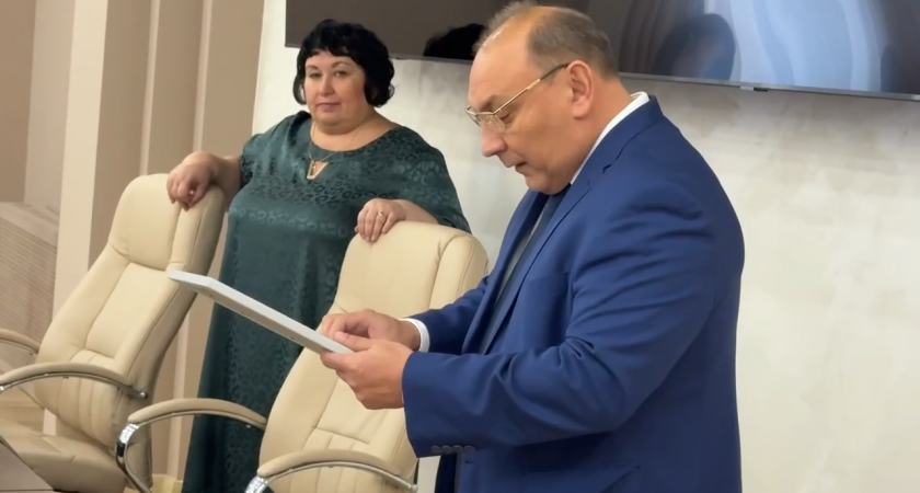 Подарок от мэра для ученика 10 школы