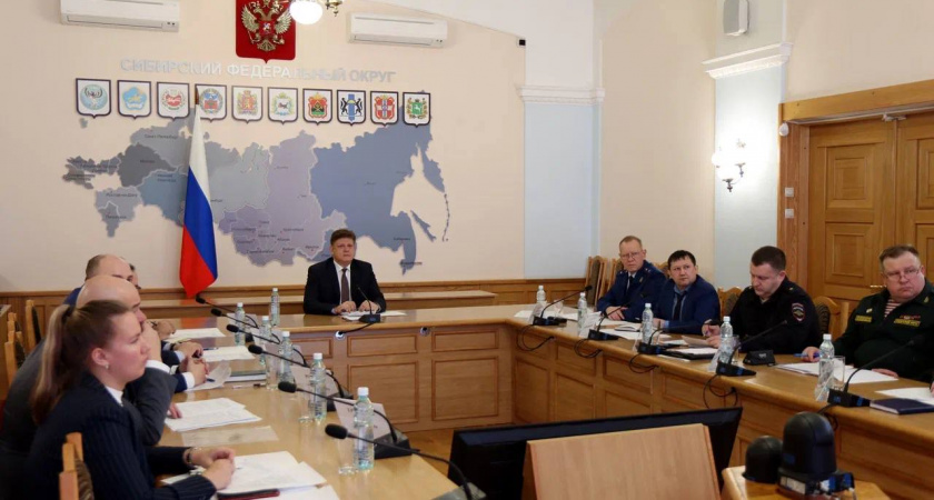 Подвели итоги по предупреждению и ликвидации чрезвычайных ситуаций в регионах Сибири.