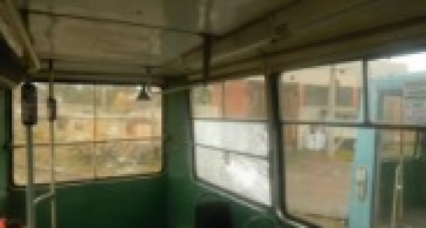 Нашествие хулиганов. В минувшее воскресенье трамваи Ангарска закидывали камнями