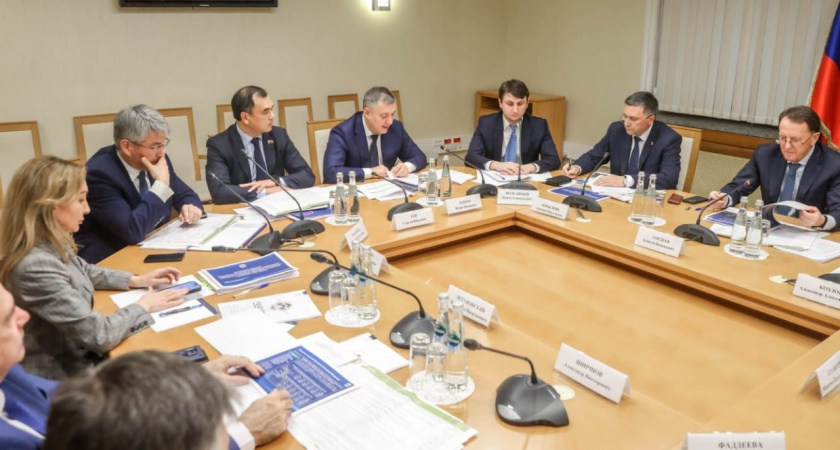 Развитие Байкальской природной территории и энергоснабжение Иркутской области обсудили на встречах в Москве