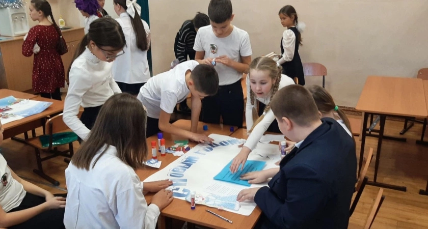 Фото к статье: Городской конкурс для учеников начальной школы «Квиз «Сибирские приключения на Новый Год»