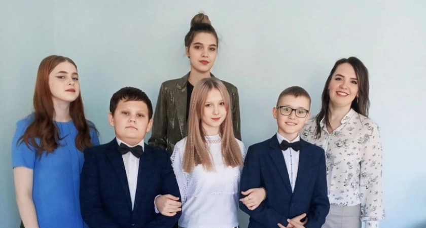 Фото к статье: Коллективы Усольского района достойно выступили на фестивале-конкурсе «Таланты 21 века». 