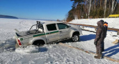 В Усольском районе автомобиль провалился под лед