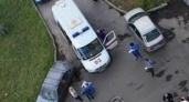 Пьяная братчанка «вышла на улицу» из окна пятого этажа и разбилась