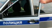 В Ангарске полицейские и спасатели разбираются в обстоятельствах возгорания, в результате которого погиб человек и были повреждены авто