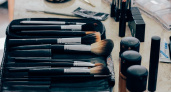 LOréal, MAC и другие: в косметике мировых брендов нашли опасные вещества