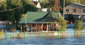 Из Приангарья на Дальний Восток, страдающий от паводка, поступило 20 тонн питьевой воды