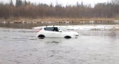 Водитель на Nissan съехала в реку Китой в Усольском районе