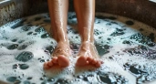 5 минут в солевой ванночке — и пятки гладкие, как после СПА за 8000 рублей: мое зимнее открытие