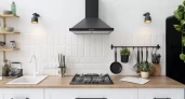 Почему умные хозяйки давно отказались от вытяжки на кухни: нашли более удобный вариант