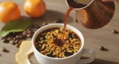 Мандариновые корки заливаю кофе — и всю зиму наслаждаюсь своей хитростью: простой лайфхак