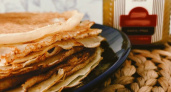Приготовление блинов к Масленице в Иркутской области стало обходиться дешевле