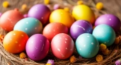 Священник назвал три цвета, в которые нельзя окрашивать яйца на Пасху
