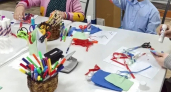 В Усолье-Сибирском дети и взрослые мастерили ракеты и пасхальные сувениры