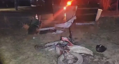 В Иркутской области подростки на байке протаранили ограждение возле мусорной площадки