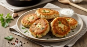 Подсели всей семьей на эту вкуснятину: лучший рецепт котлет из куриной грудки – 30 минут и готово