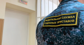 В Иркутской области приставы вернули школьницу матери