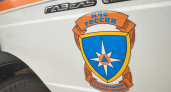 В Усолье-Сибирском потушили пожар в расселённом доме на проезде Серёгина