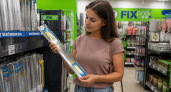 Скупила в Fix Price солнцезащитную плёнку 3 м × 60 см: на даче теперь не пекло даже в самый солнцепёк