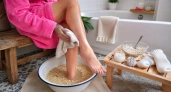 Дорогие средства для пяток больше не покупаю: 3 ложки крупы в воду — и стопы как после салона 