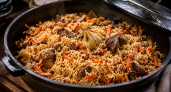 2 кусочка кладу прямо на рис за 5 минут до готовности: плов получается вкуснее, чем в Узбекистане — зернышко к зернышку, никакой липкой каши