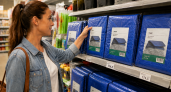 Скупаю в Fix Price плотные защитные тенты 3х2 м по 174,5 рубля: укрыла грядки, дрова и еще 3 места — теперь осенние ливни не страшны