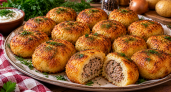 Драники — прошлый век: жарю картофельные «бомбочки» с мясной серединкой — хрустят снаружи, внутри остаются сочными