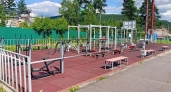 В городе Иркутской области на спортплощадке разобрали тренажёры, которые шатались и могли упасть на детей