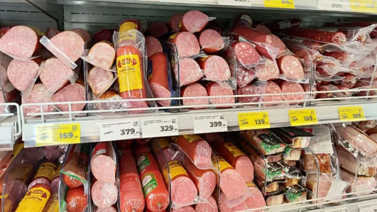 Как найти настоящее мясо в колбасе: 5 признаков качественного продукта