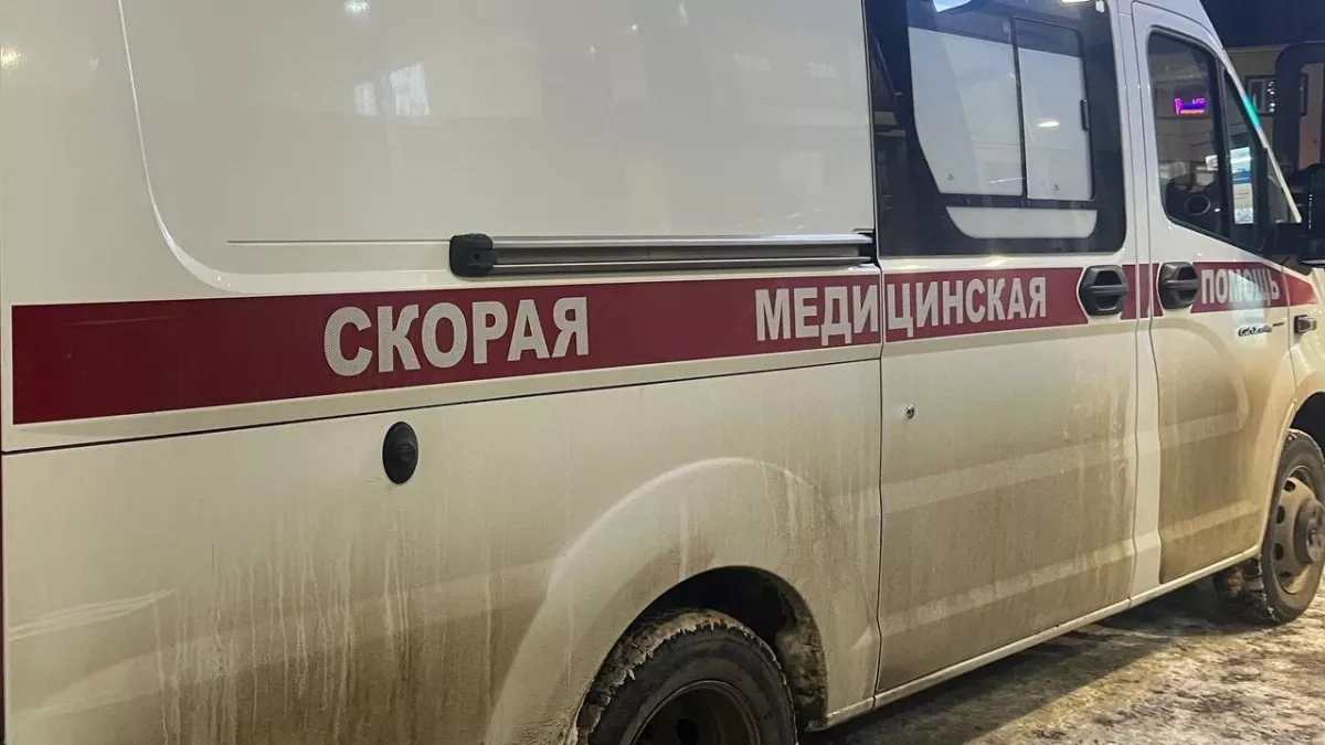 В Усольском районе женщина насмерть замерзла на лестничной клетке